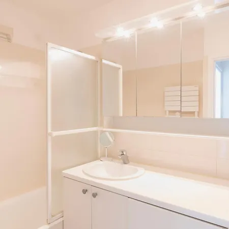 Apartment Eiffel Tower View Studio Paris