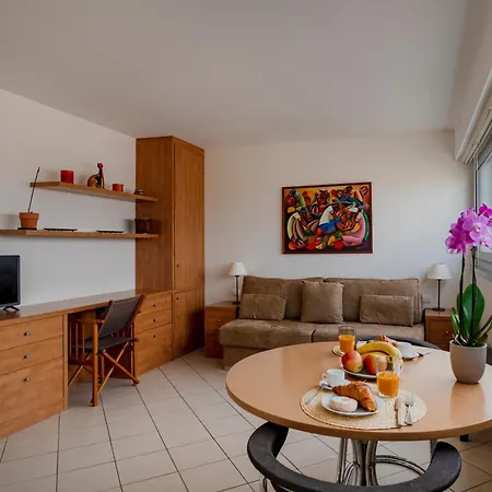 Apartment Eiffel Tower View Studio *
